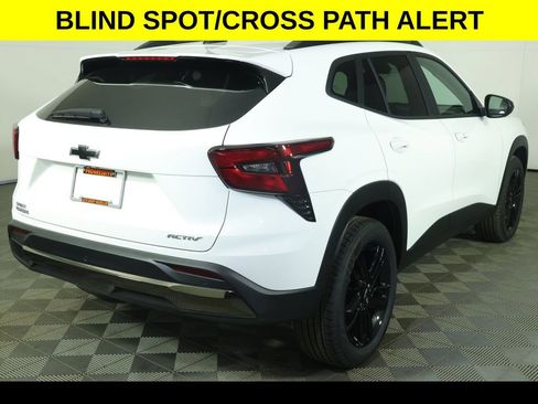 New 2026 Chevrolet Trax ACTIV w/ Driver Confidence Package image 7