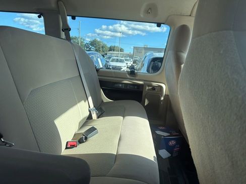 Used 2012 Ford E-350 and Econoline 350 XLT image 10
