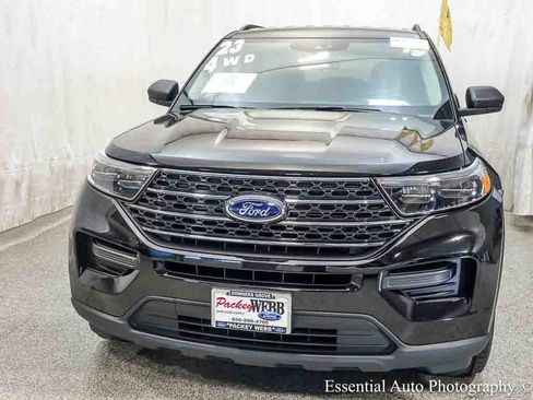 Certified 2023 Ford Explorer XLT w/ Class IV Trailer Tow Package AWD/4WD image 5