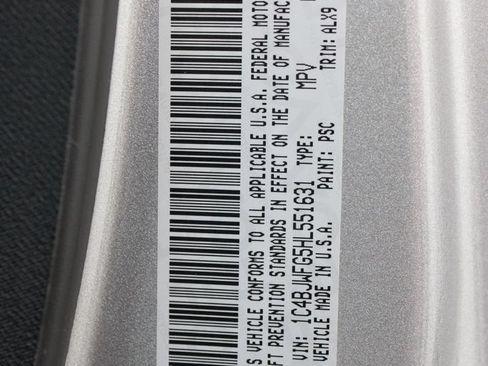 Used 2017 Jeep Wrangler Unlimited Rubicon AWD/4WD image 27