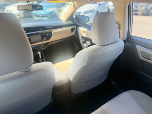 Used 2014 Toyota Corolla LE image 25