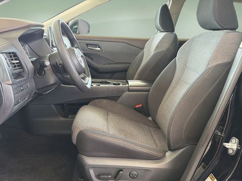 Certified 2023 Nissan Rogue SV AWD/4WD image 17