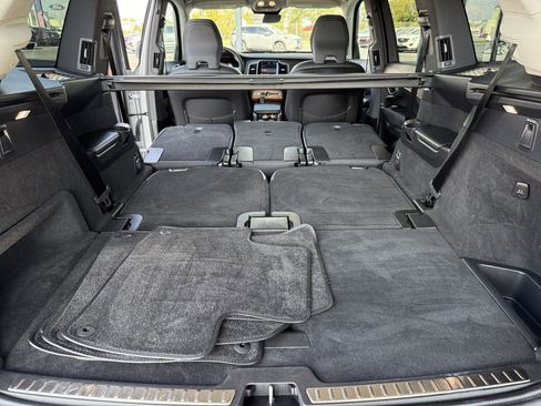 Used 2024 Volvo XC90 B6 Plus image 57