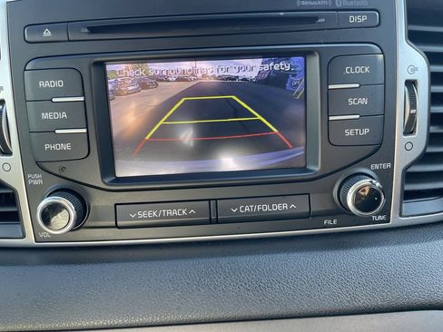 Used 2017 Kia Sportage LX AWD/4WD image 19