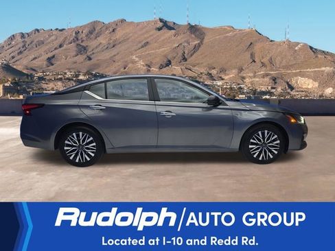 Used 2025 Nissan Altima 2.5 SV image 6