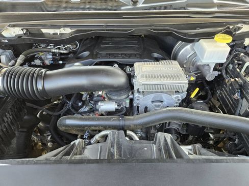 Used 2024 RAM 1500 Laramie RWD image 29