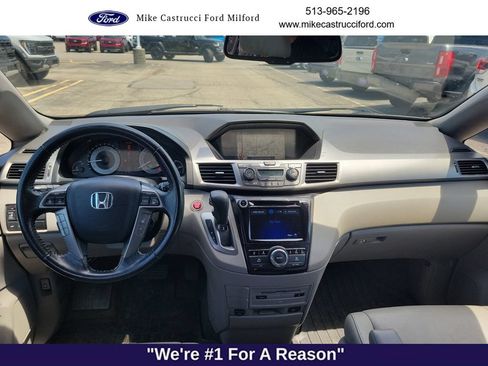 Used 2016 Honda Odyssey Touring Elite image 9