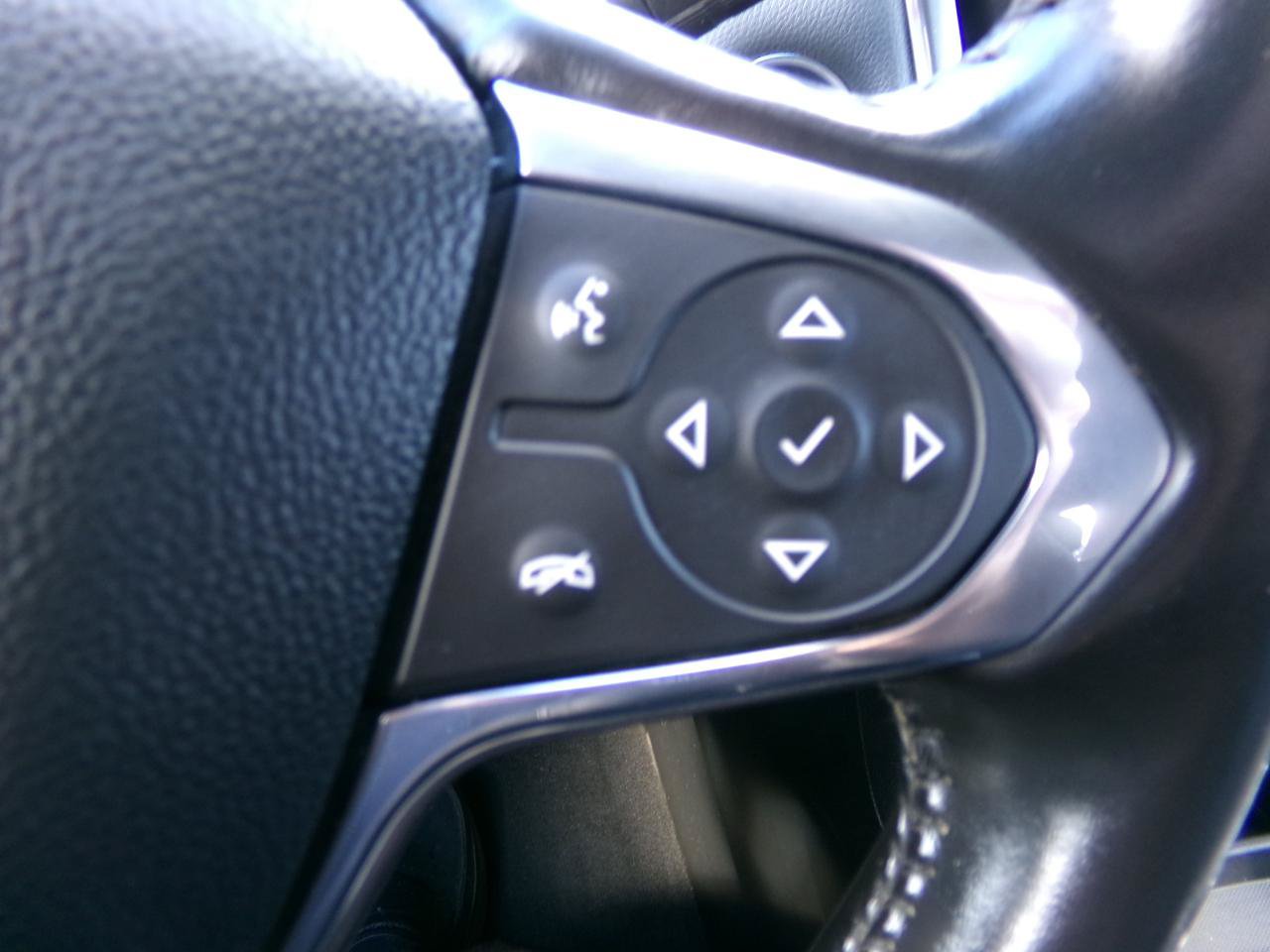 Used 2020 Chevrolet Traverse LT AWD/4WD image 18