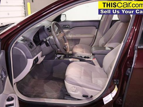 Used 2011 Ford Fusion SE w/ 201A Rapid Spec Order Code FWD image 22