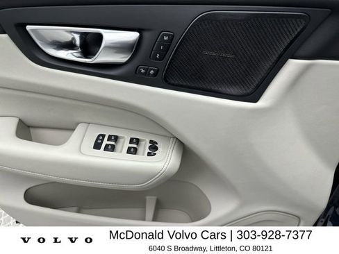 Used 2023 Volvo XC60 B6 Ultimate w/ Protection Package Premier AWD/4WD image 13