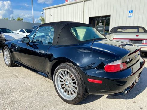 Used 2002 BMW Z3 3.0i RWD image 3