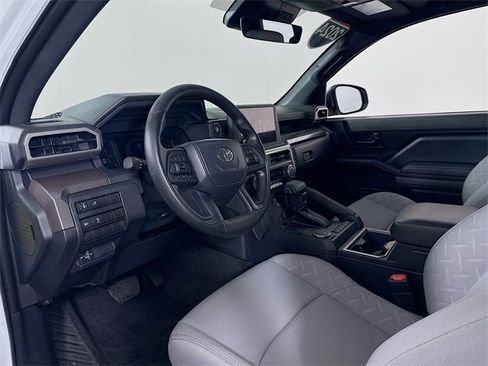 Used 2024 Toyota Tacoma 2WD Double Cab image 7