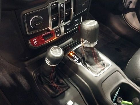 Used 2021 Jeep Wrangler Unlimited Rubicon image 20