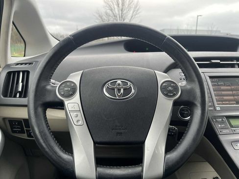 Used 2011 Toyota Prius Four w/ Solar Roof Pkg FWD image 38