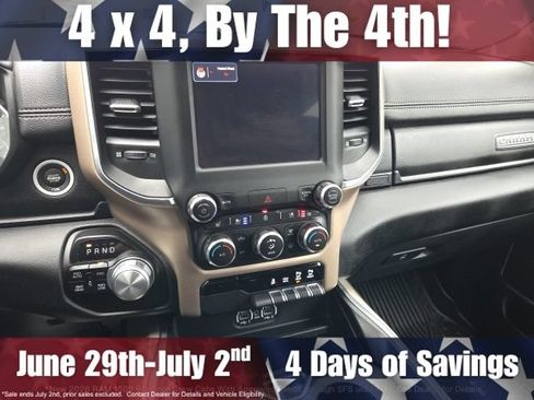 Used 2022 RAM 1500 Laramie AWD/4WD image 17