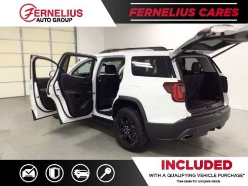 Used 2022 GMC Acadia AT4 w/ Trailering Package image 13