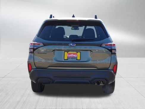 Certified 2025 Subaru Forester Premium AWD/4WD image 6