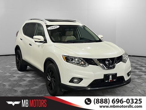 Used 2016 Nissan Rogue SL image 1