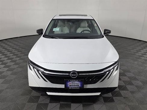 New 2026 Nissan Sentra SL w/ Floor Mat Package FWD image 10