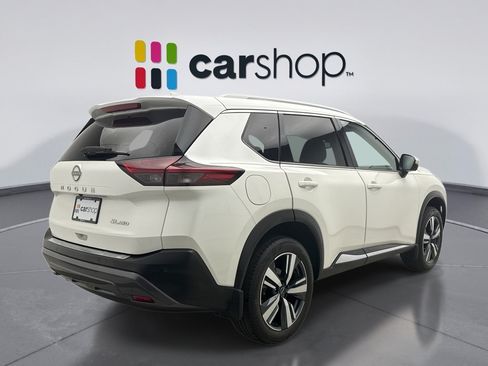 Used 2023 Nissan Rogue SL AWD/4WD image 5