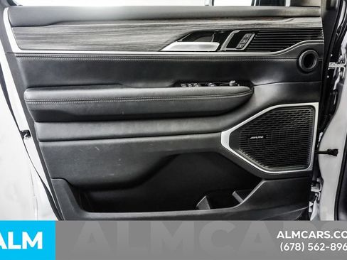 Used 2024 Jeep Wagoneer L Series II w/ Flexible Seating Group image 51