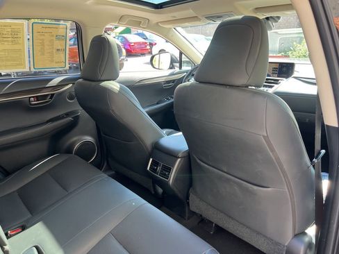 Used 2018 Lexus NX 300h AWD image 26