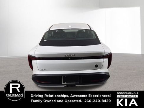 Certified 2025 Kia K4 LXS image 8