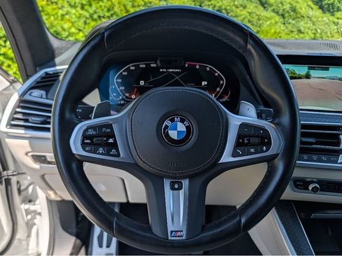 Used 2022 BMW X5 M50i w/ Executive Package AWD/4WD image 24
