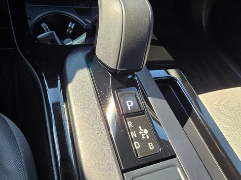 Used 2024 Toyota Prius LE AWD/4WD image 27