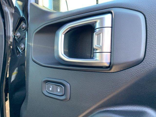 Used 2023 Jeep Gladiator Sport AWD/4WD image 53