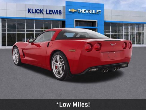 Used 2008 Chevrolet Corvette Coupe RWD image 5