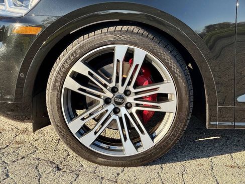 Used 2019 Audi SQ5 Prestige image 12