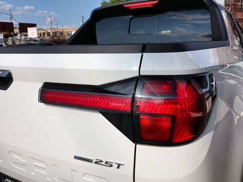 Used 2024 Hyundai Santa Cruz Limited AWD/4WD image 13