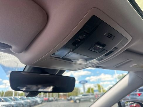 Used 2022 Lexus RX 450hL AWD w/ Premium Package image 47