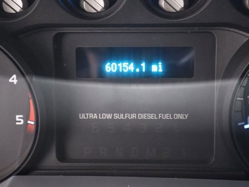 Used 2016 Ford F550 4x4 Regular Cab Super Duty image 18