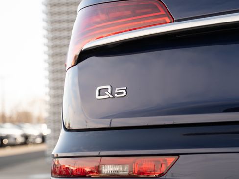 Certified 2023 Audi Q5 2.0T Premium w/ Convenience Package image 30