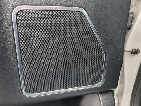 Used 2017 Ford F150 Lariat image 15