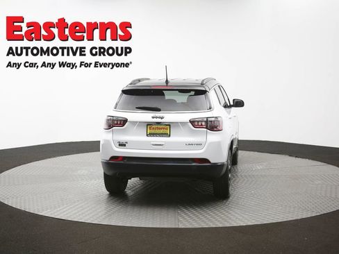 Used 2025 Jeep Compass Limited AWD/4WD image 37