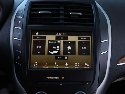 Used 2016 Lincoln MKC Reserve image 35