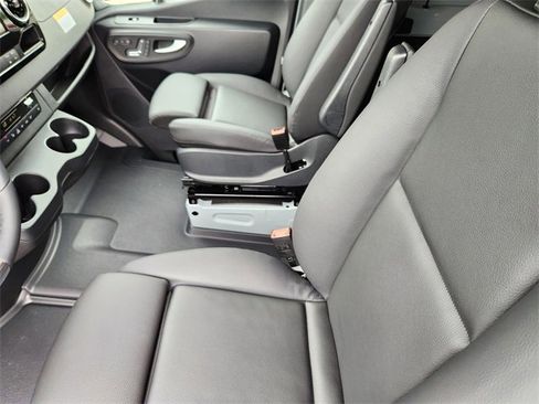 New 2025 Mercedes-Benz Sprinter 2500 image 8