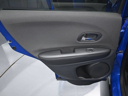 Used 2021 Honda HR-V Sport image 26