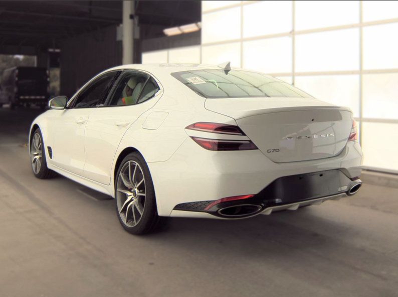 Used 2025 Genesis G70 2.5T RWD image 4