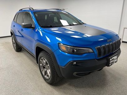 Used 2020 Jeep Cherokee Trailhawk w/ Technology Group