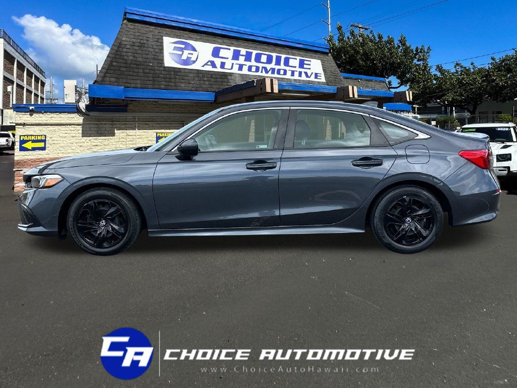 Used 2023 Honda Civic LX image 3