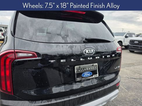 Used 2021 Kia Telluride LX FWD image 12