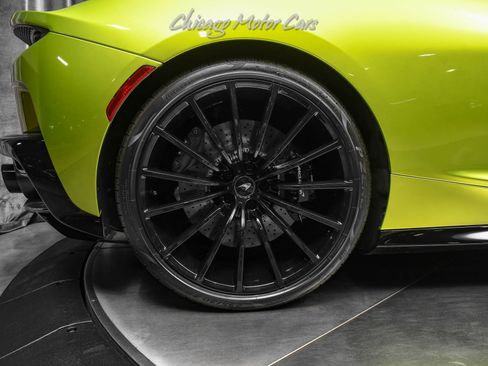 Used 2023 McLaren GT RWD image 57