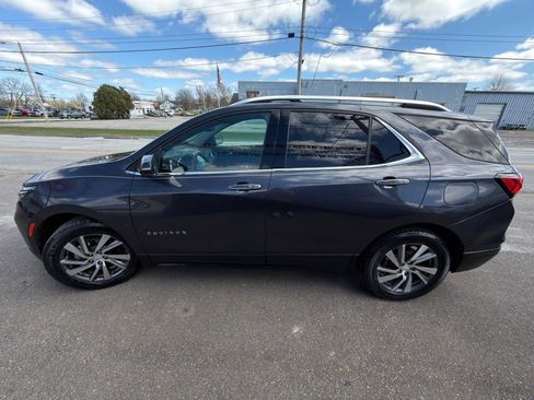 Used 2022 Chevrolet Equinox Premier AWD/4WD image 6