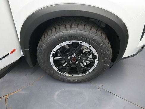 New 2026 Nissan Pathfinder Rock Creek AWD/4WD image 36