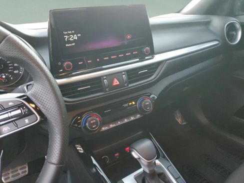 Certified 2024 Kia Forte GT-Line image 30