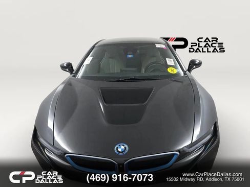 Used 2015 BMW i8 image 2